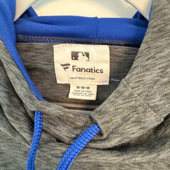 βΎοΈ Chicago Cubs Fanatics Hoodie - Picture 3 of 7